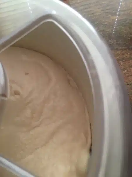 Ice cream making in an ice cream machine